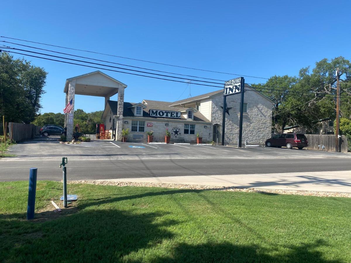 Motel Cedar Creek Bertram